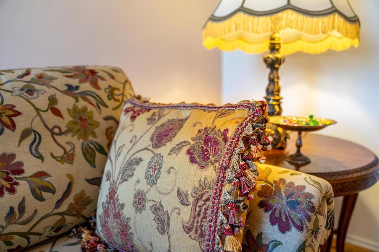 Romantisches Hotel Zur Post Броденбах Екстер'єр фото